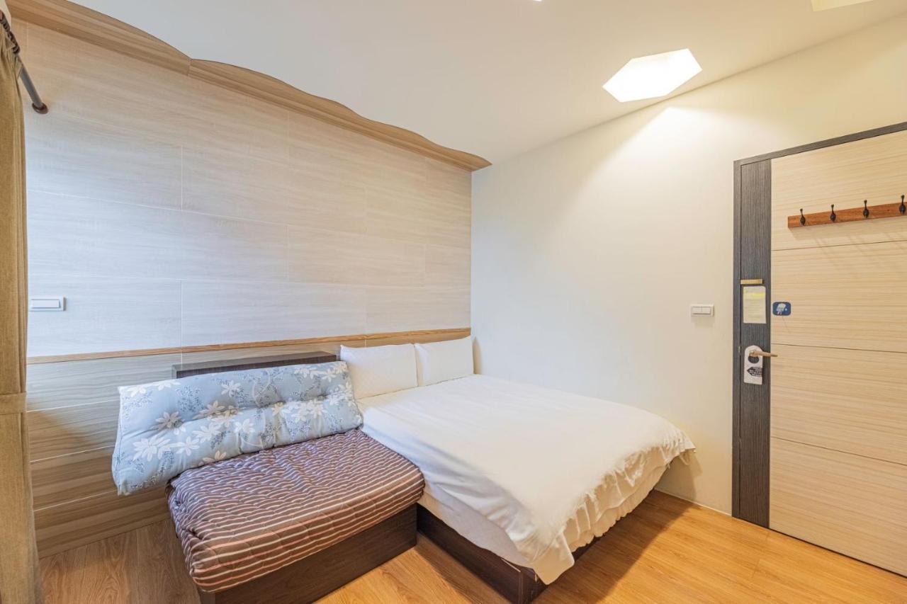 Happiness Yes Inn หลัวตง ภายนอก รูปภาพ