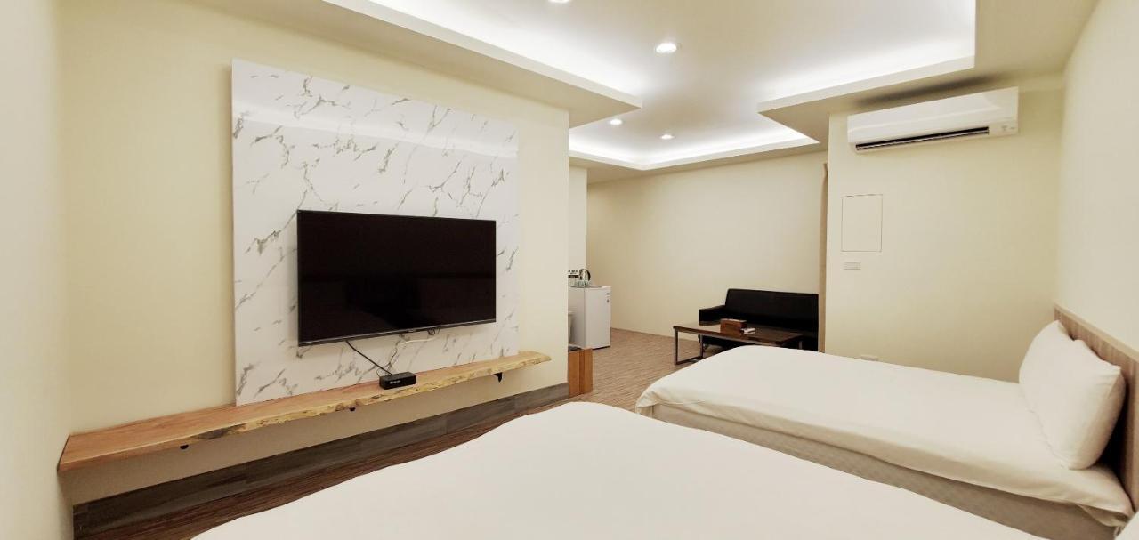 Happiness Yes Inn หลัวตง ภายนอก รูปภาพ
